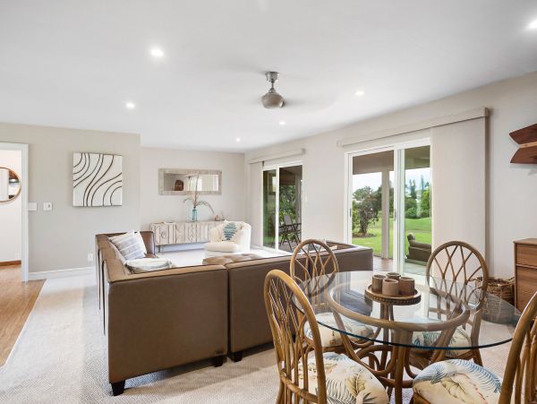 Walk to beach Princeville Vacation Home Three Bedroom