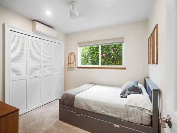 Walk to beach Princeville Vacation Home Three Bedroom