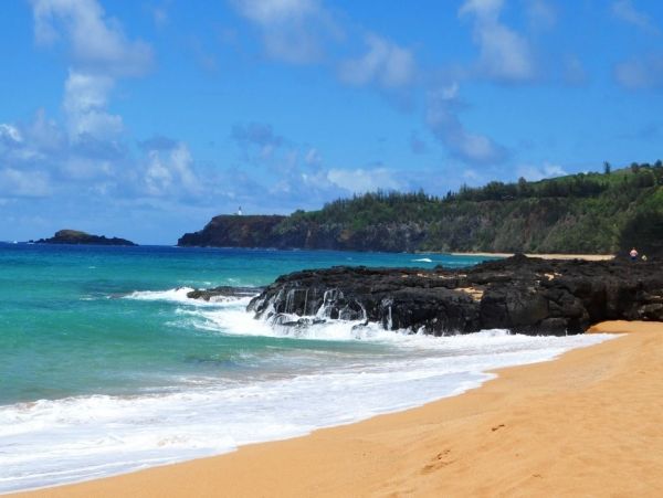 Walk to beach Princeville Vacation Home Three Bedroom
