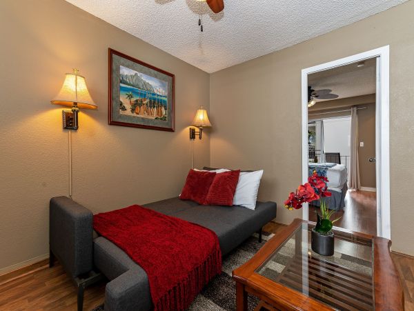 4th Floor Condo for 3 Guests