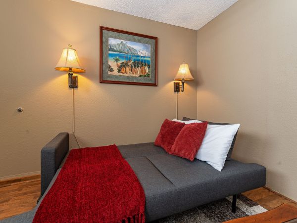 4th Floor Condo for 3 Guests