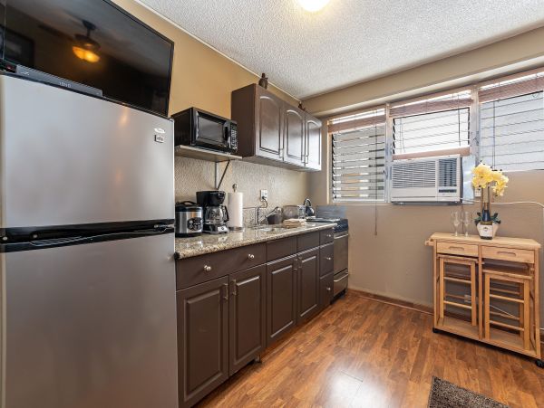 4th Floor Condo for 3 Guests