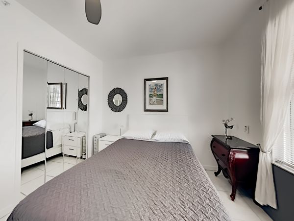 Miami Beach Condo 1025625