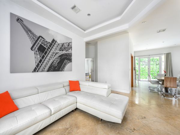 Beautiful North Bay Village Vacation Home Five Bedroom