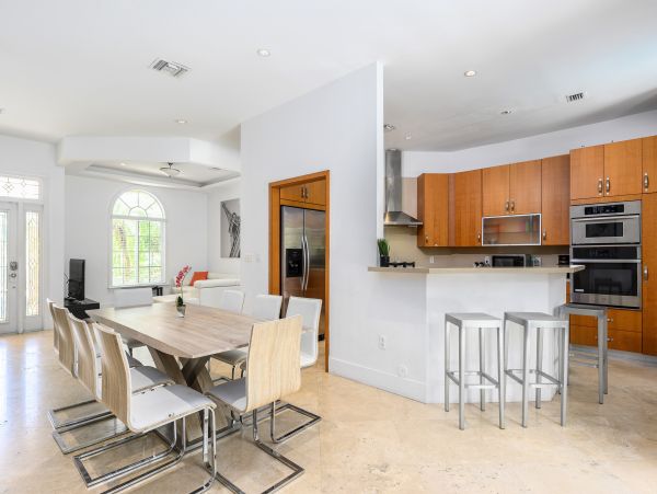 Beautiful North Bay Village Vacation Home Five Bedroom