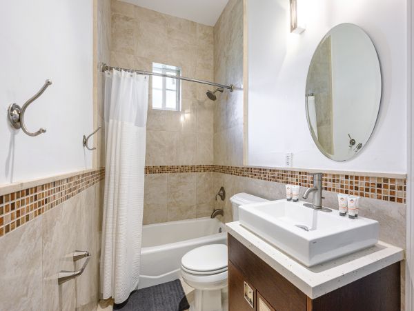 Beautiful North Bay Village Vacation Home Five Bedroom