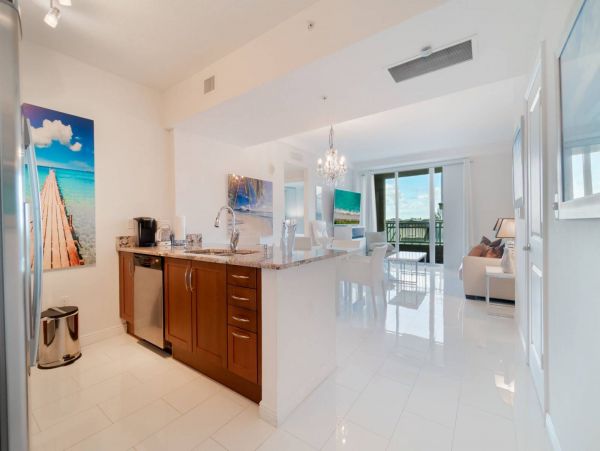 Boynton Beach Condo 1025630