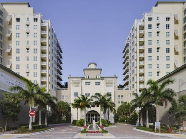 Boynton Beach Condo 1025630