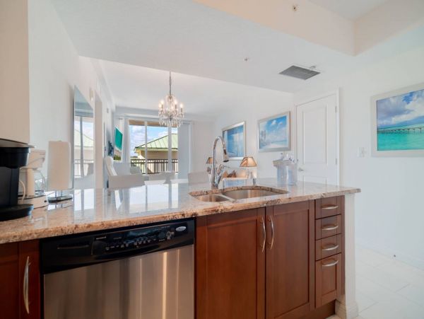 Boynton Beach Condo 1025630