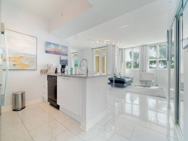 Boynton Beach Condo 1025632