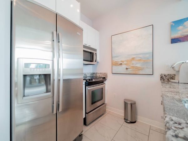 Boynton Beach Condo 1025632