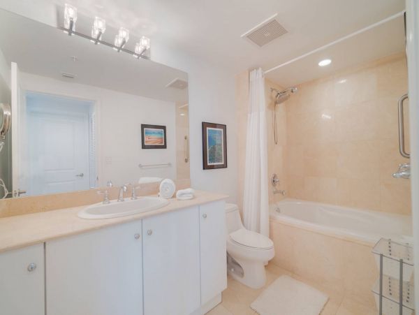 Boynton Beach Condo 1025632