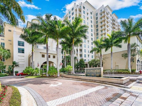 Boynton Beach Condo 1025632
