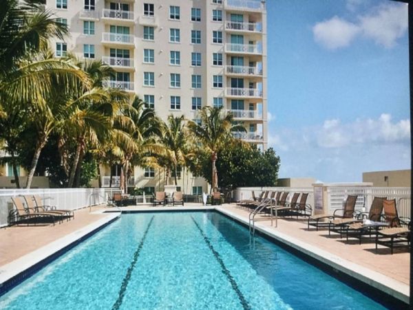 Boynton Beach Condo 1025632