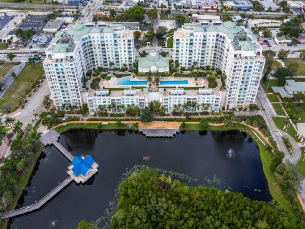 Boynton Beach Condo 1025633