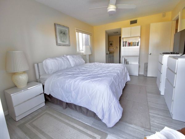 Hutchinson Island Condo 1025634