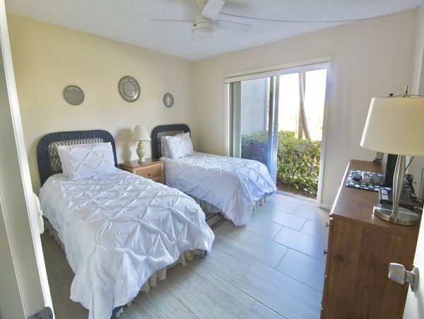 Hutchinson Island Condo 1025634