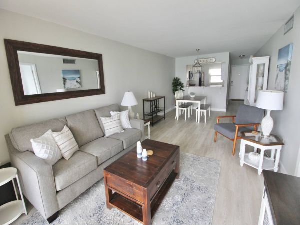 Jensen Beach Condo 1025638