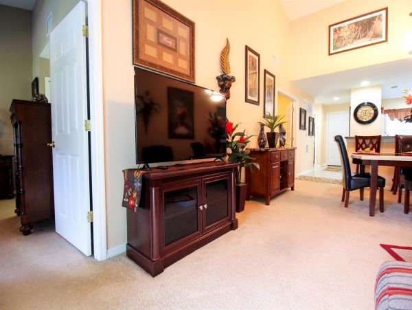 Venice Condo 1025642