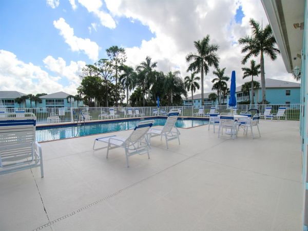 Venice Condo 1025642