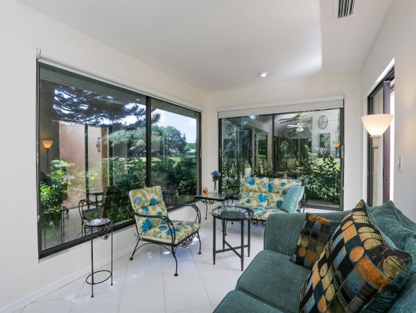 Venice Home 1025647