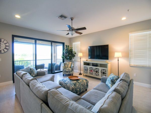 Sarasota National's Lakeside Gem, a Blend of Elegance & Recreation