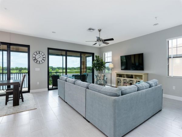 Sarasota National's Lakeside Gem, a Blend of Elegance & Recreation