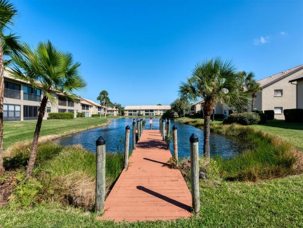Venice Condo 1025650