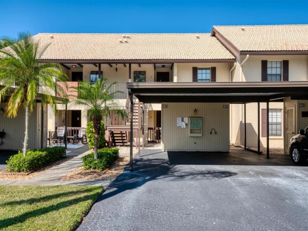 Venice Condo 1025650