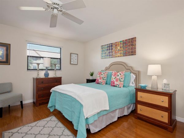 Venice Condo 1025650