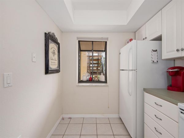 Venice Condo 1025650