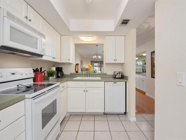 Venice Condo 1025650