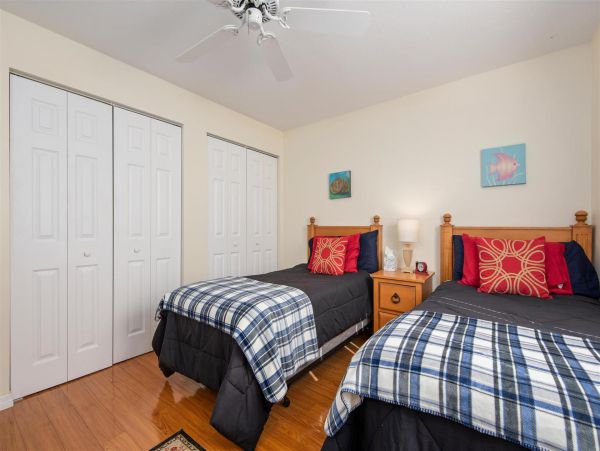 Venice Condo 1025650