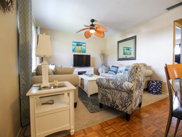 Venice Condo 1025654