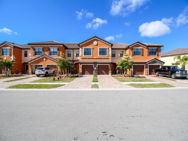 Venice Condo 1025655