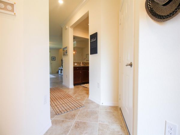 Venice Condo 1025655