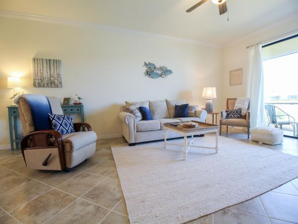 Venice Condo 1025655