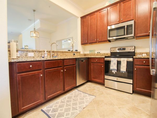 Venice Condo 1025655