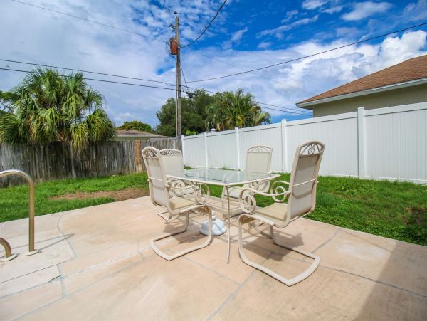 Venice Home 1025659