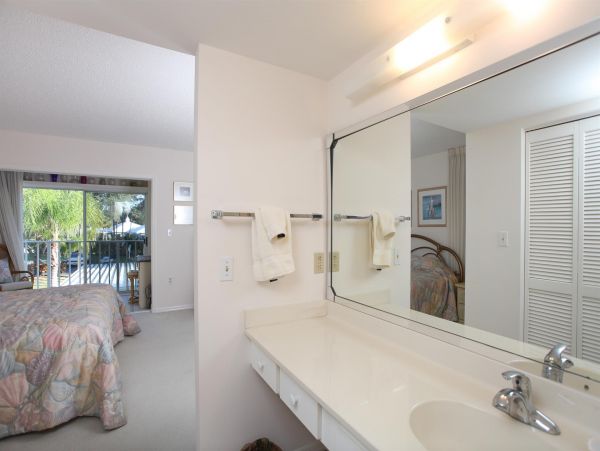 Venice Condo 1025661