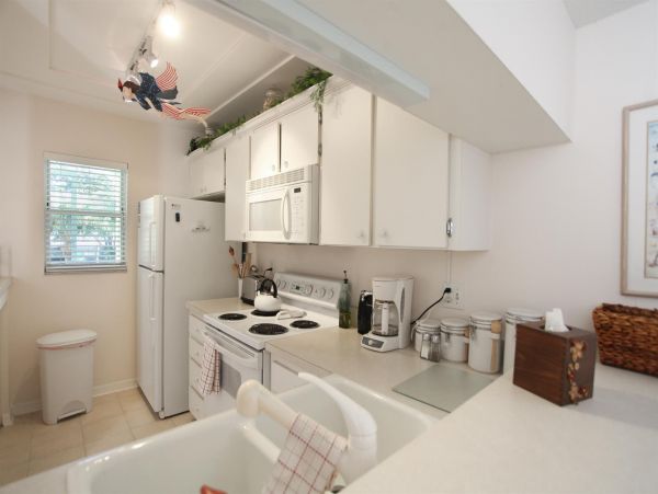 Venice Condo 1025661