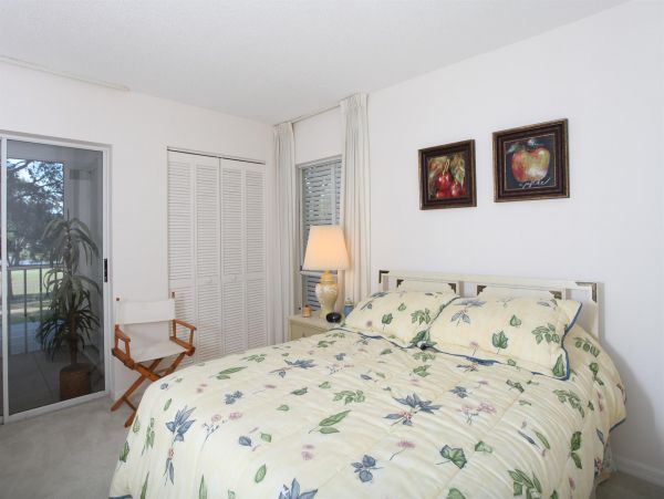 Venice Condo 1025661