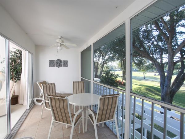 Venice Condo 1025661