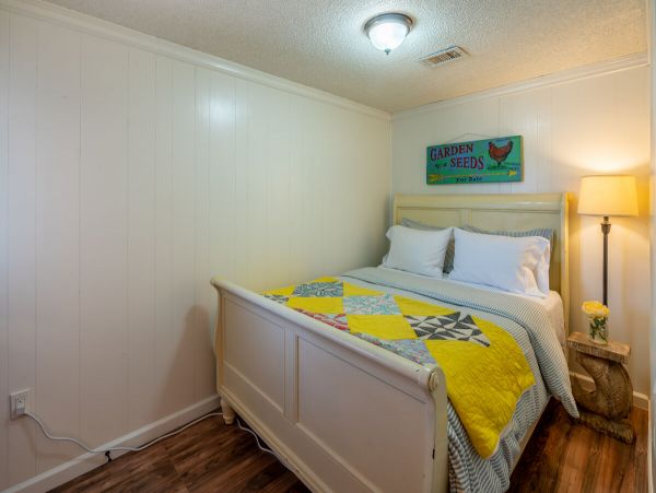 Santa Ynez Vacation Home Three Bdr plus 2 Bdr Guest House