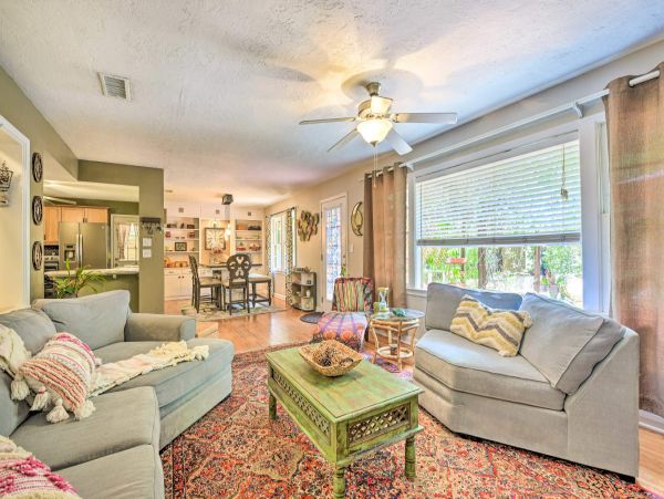 Sarasota 4 Bedroom Home with 2 Private Casitas