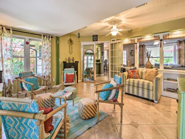 Sarasota 4 Bedroom Home with 2 Private Casitas