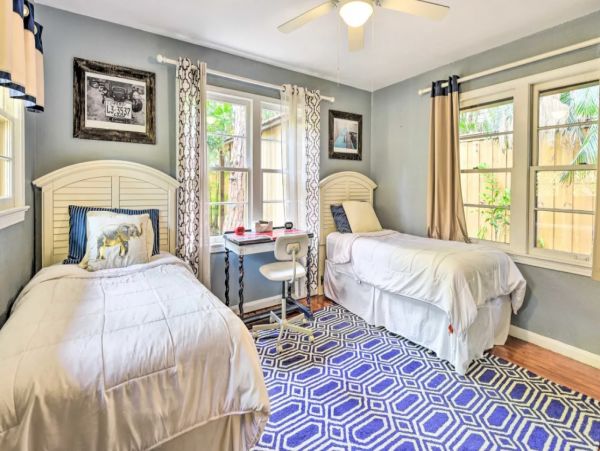 Sarasota 4 Bedroom Home with 2 Private Casitas