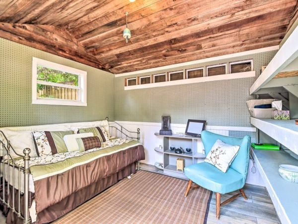 Sarasota 4 Bedroom Home with 2 Private Casitas