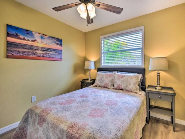 Charming 3 Bedroom Home in Sarasota with Private Yard