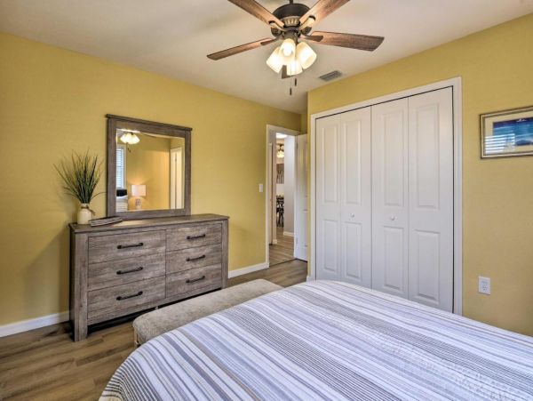 Charming 3 Bedroom Home in Sarasota with Private Yard